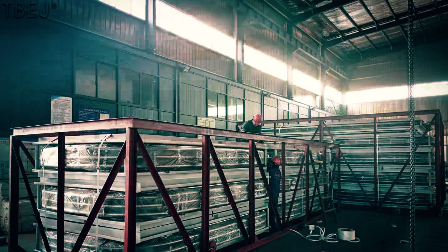 巴基斯坦项目非金属补偿器安装